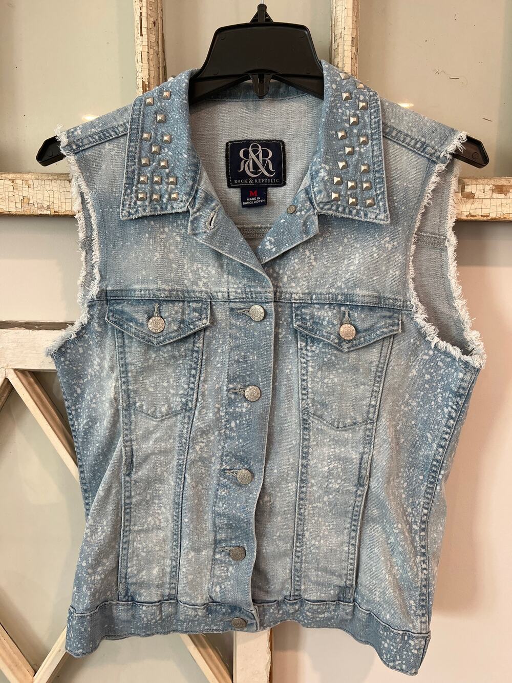 Rock & Republic size medium denim vest